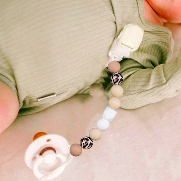 TYRY.HU Pacifier Clip Soother Chains for Babys, BPA Free Soft Silicone Teeth NWT - Picture 5 of 10